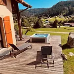 Domek alpejski La Gouleote Spacieuse Maison Type Avec Jacuzzi, Sauna, Petanque