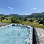 Domek alpejski La Gouleote Spacieuse Maison Type Avec Jacuzzi, Sauna, Petanque Gérardmer