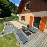 Domek alpejski La Gouleote Spacieuse Maison Type Avec Jacuzzi, Sauna, Petanque *