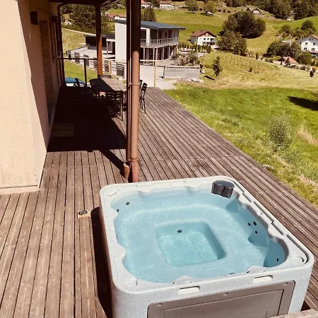 La Gouleote Spacieuse Maison Type Avec Jacuzzi, Sauna, Petanque شاليه
