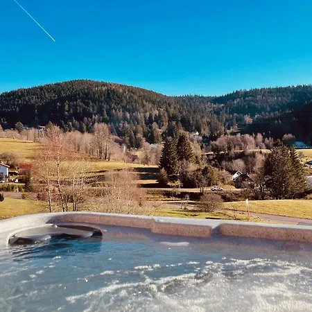 Horská chata La Gouleote Spacieuse Maison Type Avec Jacuzzi, Sauna, Petanque *