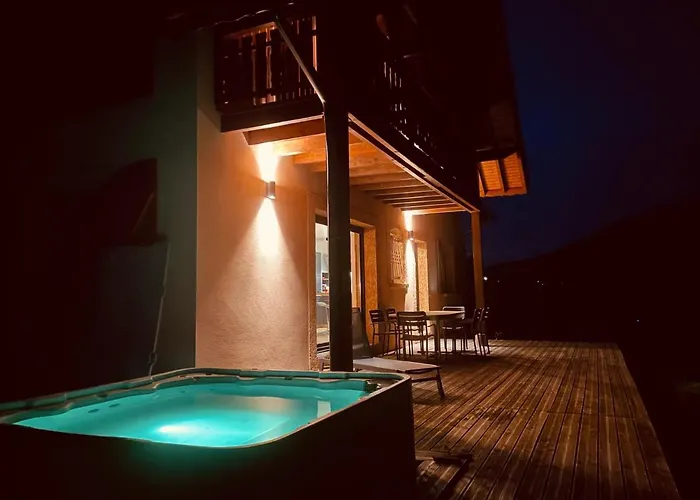 La Gouleote Spacieuse Maison Type Avec Jacuzzi, Sauna, Petanque シャレー ジェラールメ