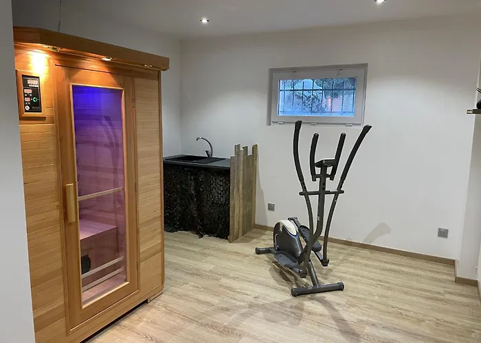 La Gouleote Spacieuse Maison Type Avec Jacuzzi, Sauna, Petanque シャレー